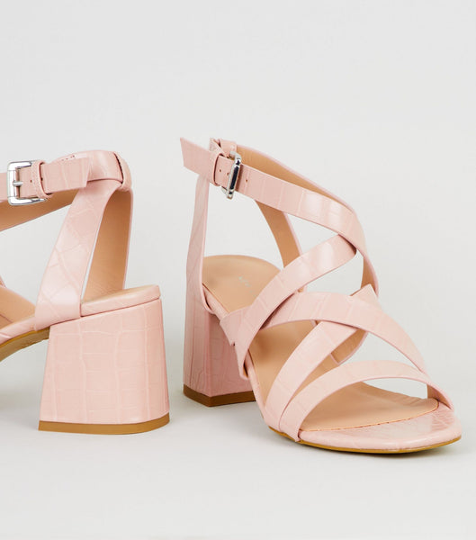 NEW LOOK - STRAPPY SANDALS